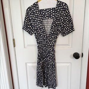 Lilly Pulitzer Size 10 Wrap Dress